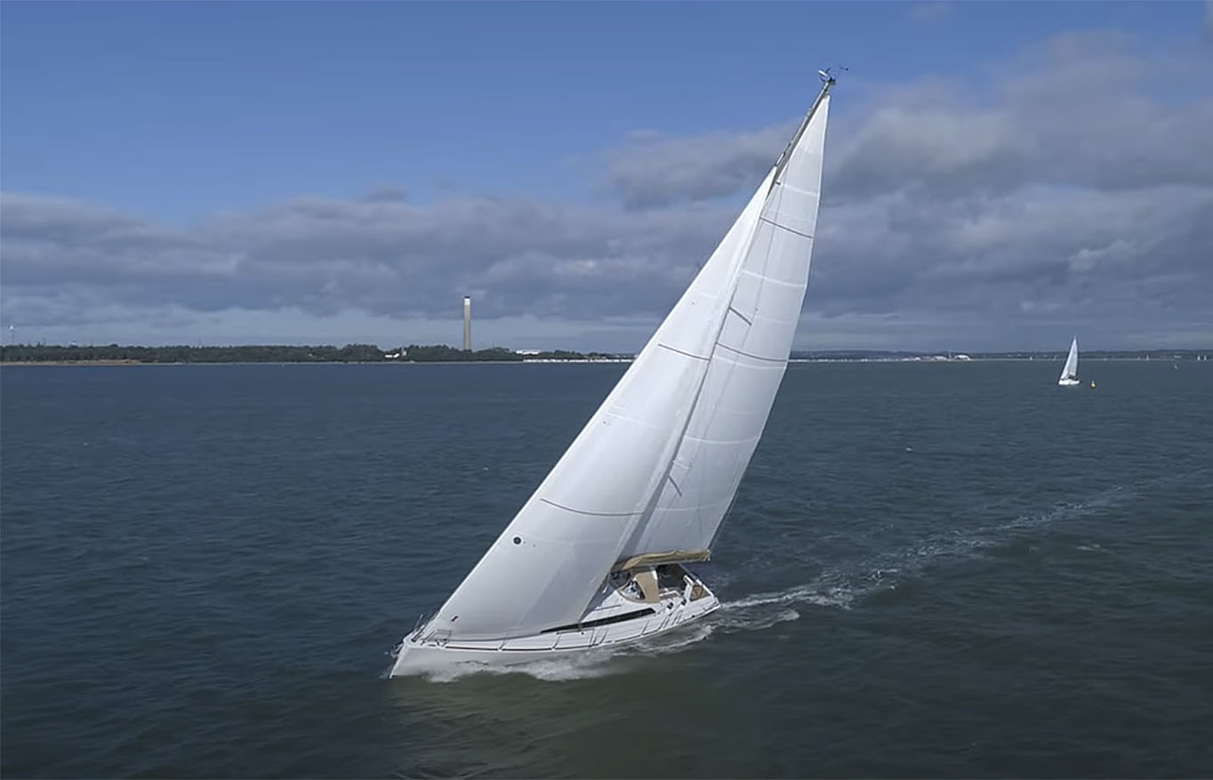 Salona 46 under sail